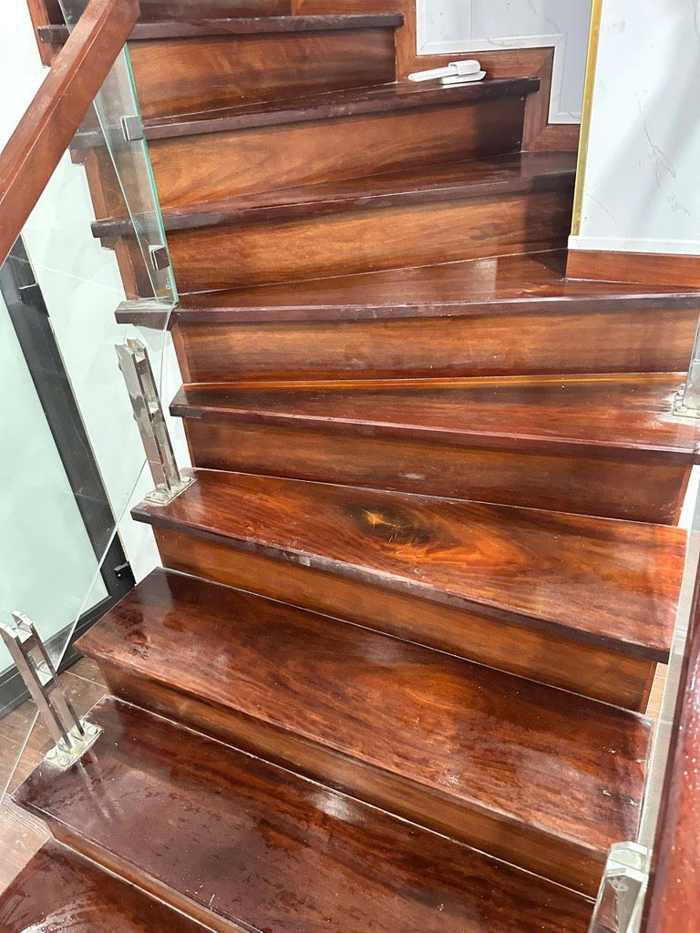 Bán nhà Nguyễn Ngọc Nại - diện tích 52.4m2 3 tầng - Ô tô 5 tạ lùi cửa - giá 16,15 tỷ