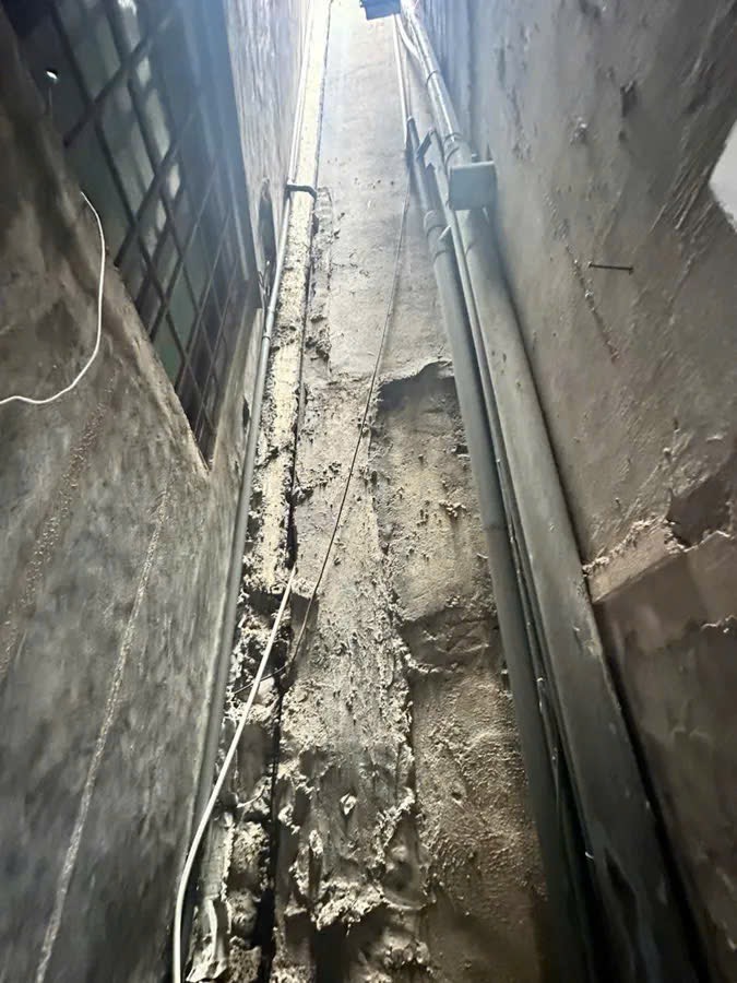 Bán nhà Nguyễn Ngọc Nại - diện tích 52.4m2 3 tầng - Ô tô 5 tạ lùi cửa - giá 16,15 tỷ