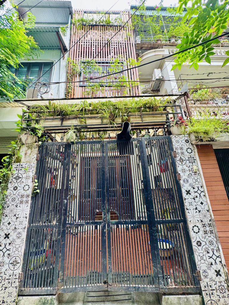 Bán nhà Bạch Đằng - diện tích 43m2 3 tầng - gần ô tô - giá 8,0 tỷ