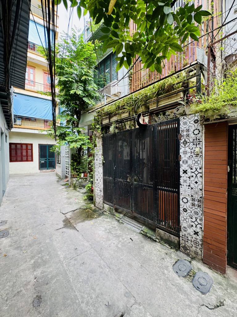 Bán nhà Bạch Đằng - diện tích 43m2 3 tầng - gần ô tô - giá 8,0 tỷ