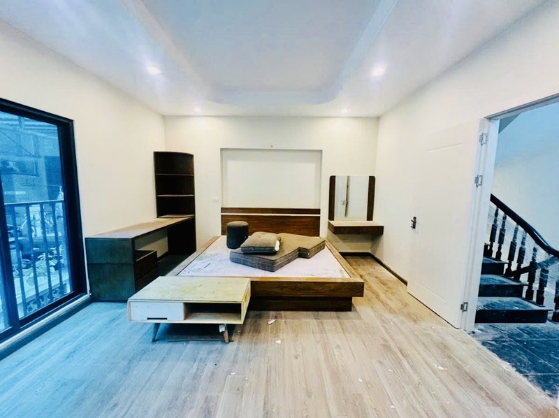 Bán nhà Quan Nhân - 31m2 5 tầng - lô góc 2 thoáng - ngõ 3 gác tránh - giá 7,35 tỷ