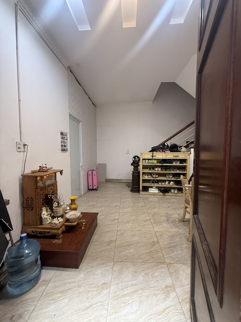 Bán nhà Tô Hiến Thành - diện tích 50m2 4 tầng - Nhà đẹp hiếm có - giá 16,5 tỷ