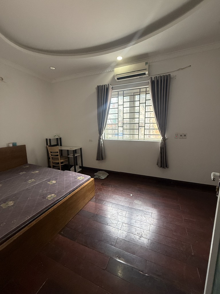 Bán nhà Tô Hiến Thành - diện tích 50m2 4 tầng - Nhà đẹp hiếm có - giá 16,5 tỷ