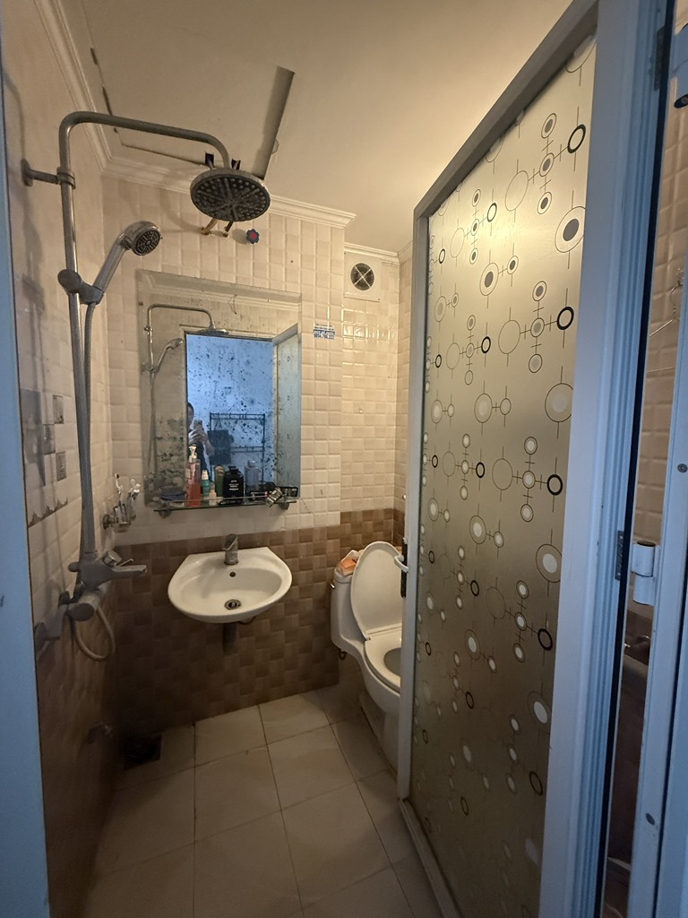 Bán nhà Tô Hiến Thành - diện tích 50m2 4 tầng - Nhà đẹp hiếm có - giá 16,5 tỷ