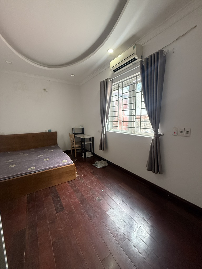 Bán nhà Tô Hiến Thành - diện tích 50m2 4 tầng - Nhà đẹp hiếm có - giá 16,5 tỷ