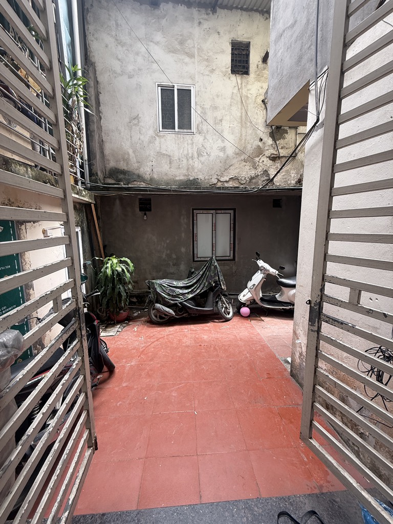 Bán nhà Tô Hiến Thành - diện tích 50m2 4 tầng - Nhà đẹp hiếm có - giá 16,5 tỷ