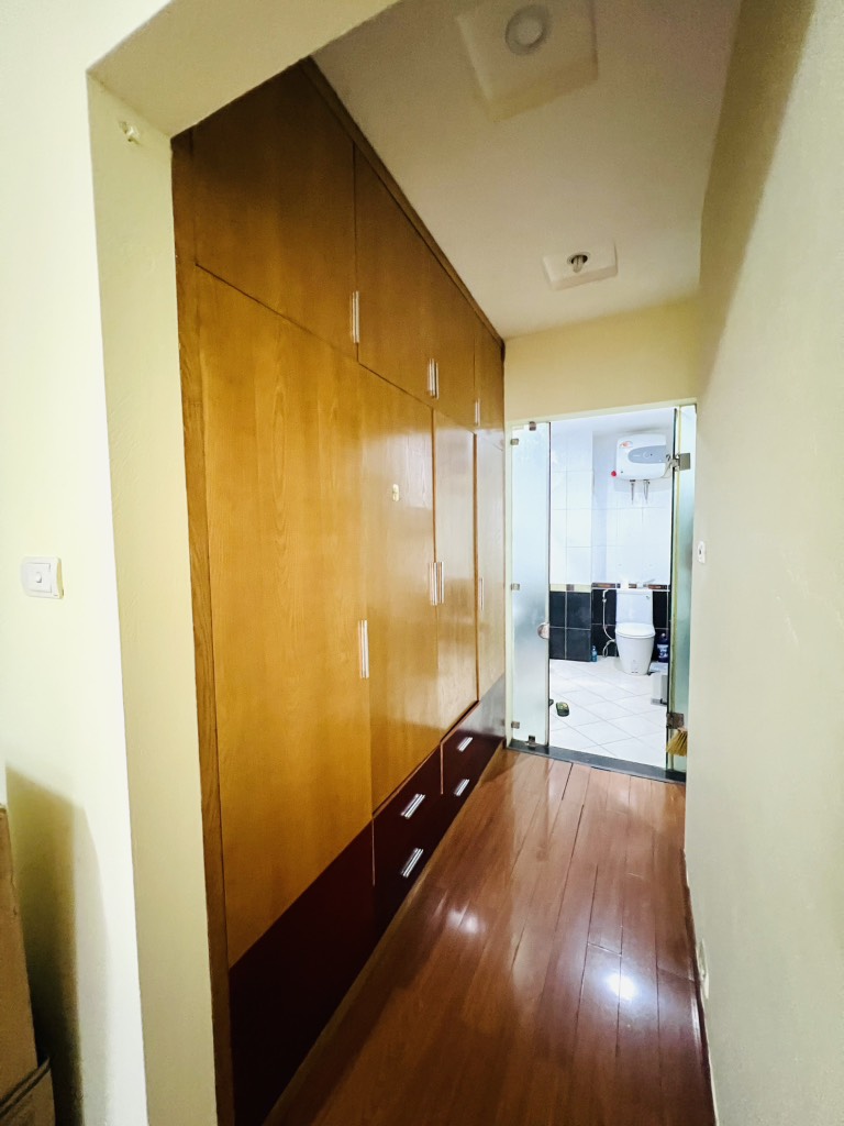 Bán nhà Khương Trung - diện tích 48m2 6 tầng - ô tô đỗ cửa - giá 7,8 tỷ