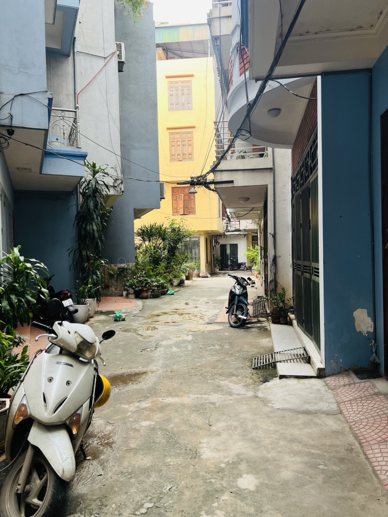 Bán nhà Khương Trung - diện tích 48m2 6 tầng - ô tô đỗ cửa - giá 7,8 tỷ