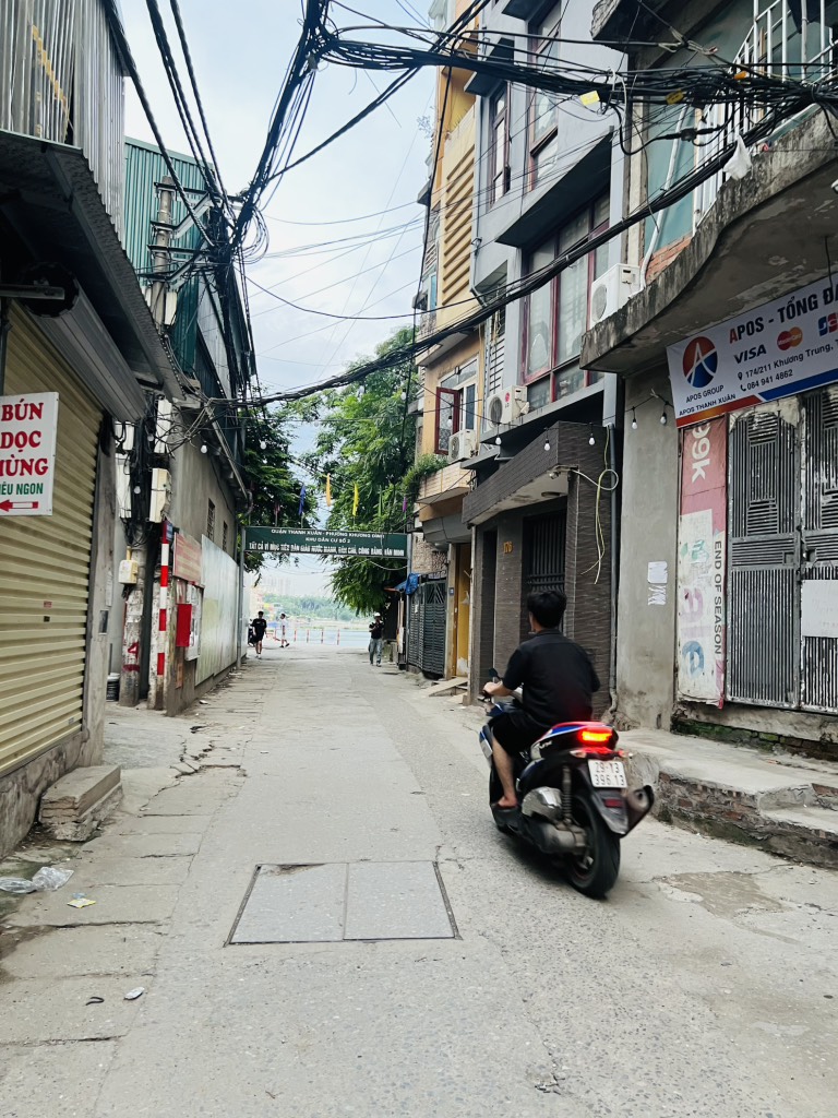 Bán nhà Khương Trung - diện tích 48m2 6 tầng - ô tô đỗ cửa - giá 7,8 tỷ