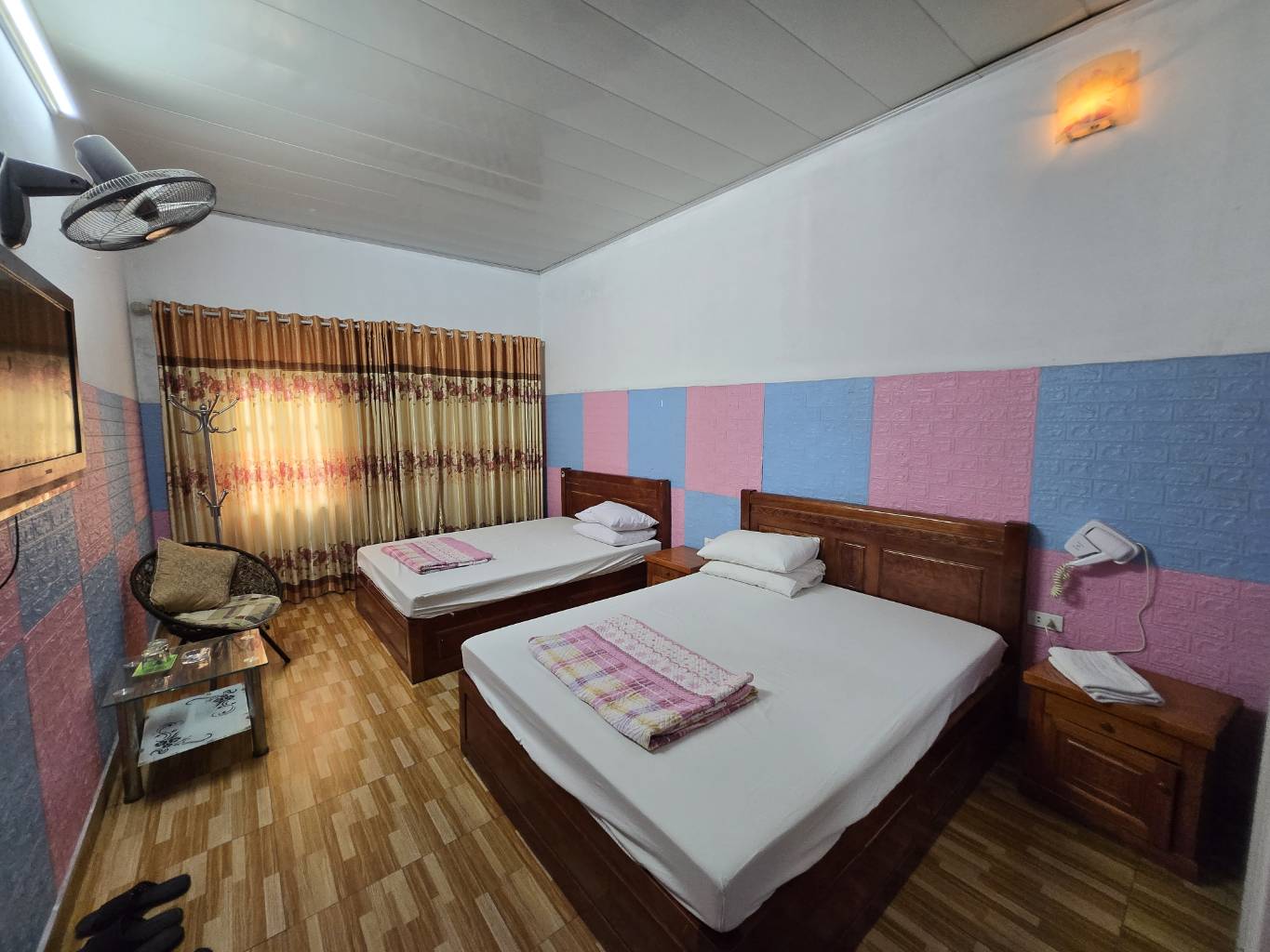 Bán nhà Minh Khai - diện tích 68m2 4 tầng - Ô tô lý thuyết - giá 16,5 tỷ