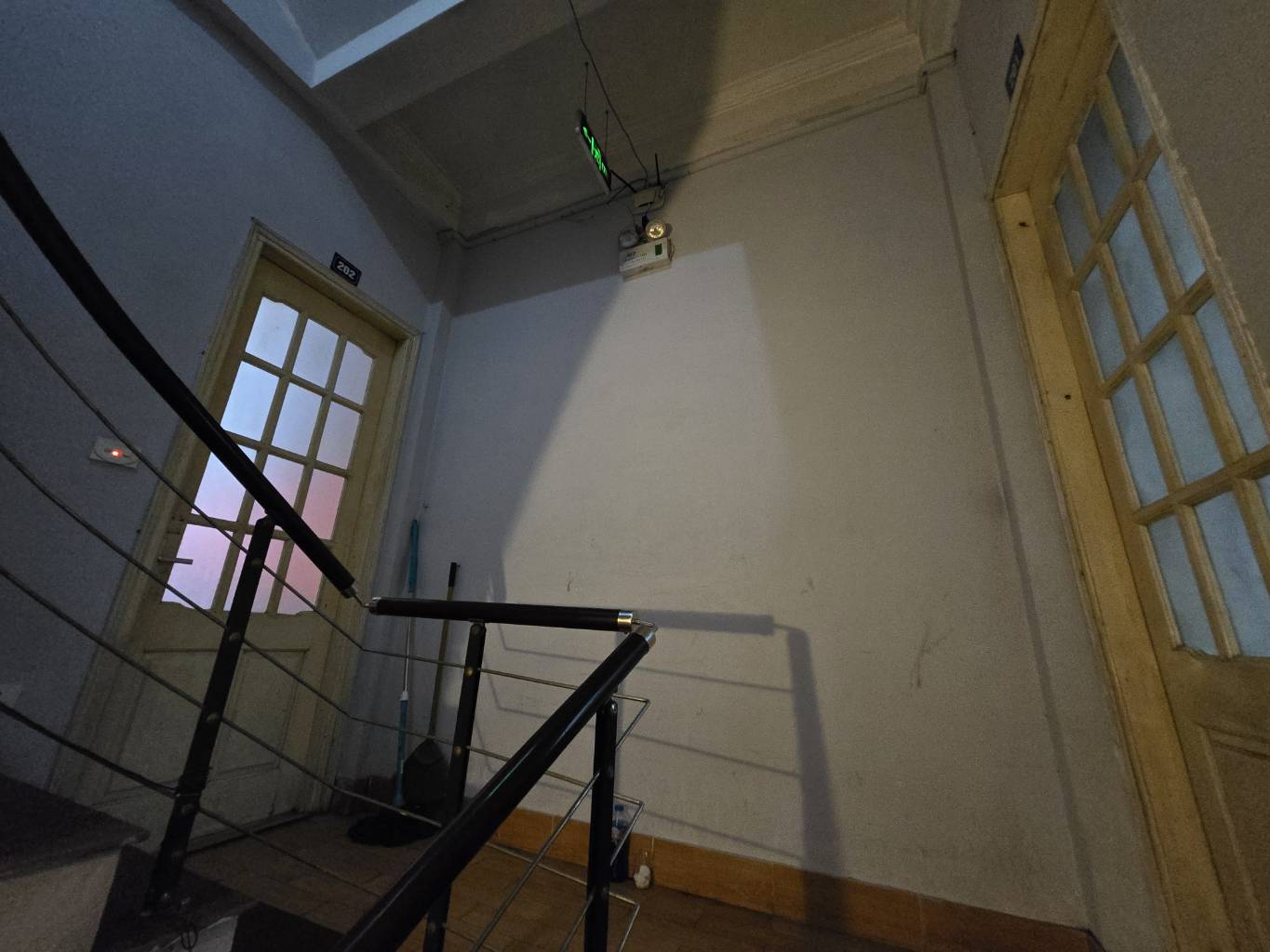 Bán nhà Minh Khai - diện tích 68m2 4 tầng - Ô tô lý thuyết - giá 16,5 tỷ