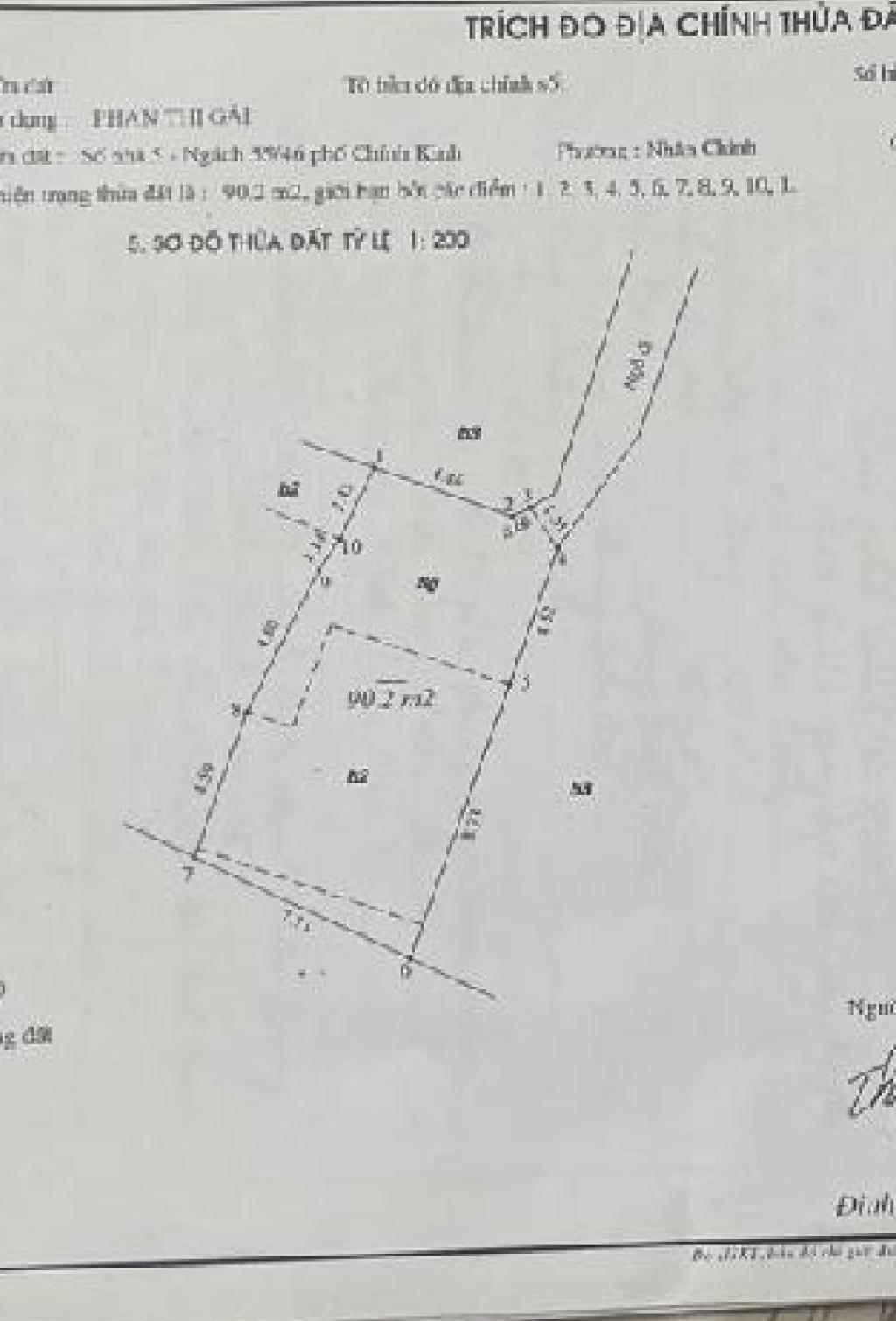 Bán nhà Chính Kinh - diện tích 90m2 2 tầng - Nhà chưa cấp sổ, có thể làm được sổ - giá 9,6 tỷ