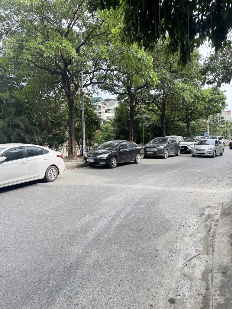 Bán nhà Thượng Đình - diện tích 39,3m2 4 tầng - Mặt phố kinh doanh sầm uất - giá 16,8 tỷ