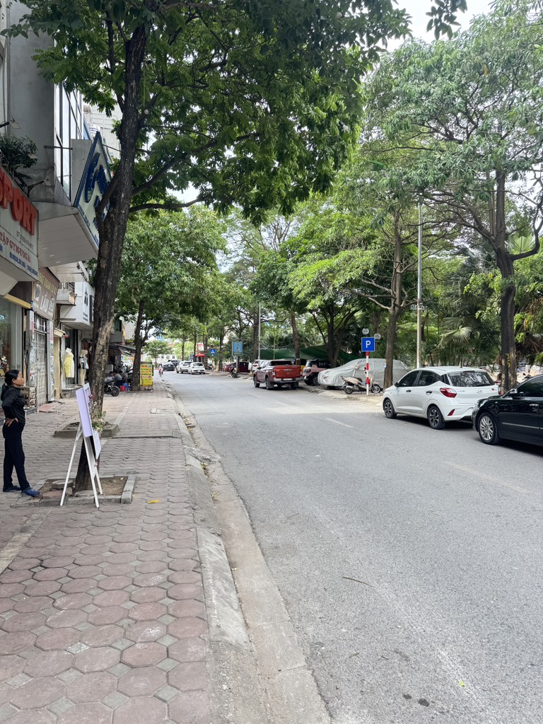 Bán nhà Thượng Đình - diện tích 39,3m2 4 tầng - Mặt phố kinh doanh sầm uất - giá 16,8 tỷ