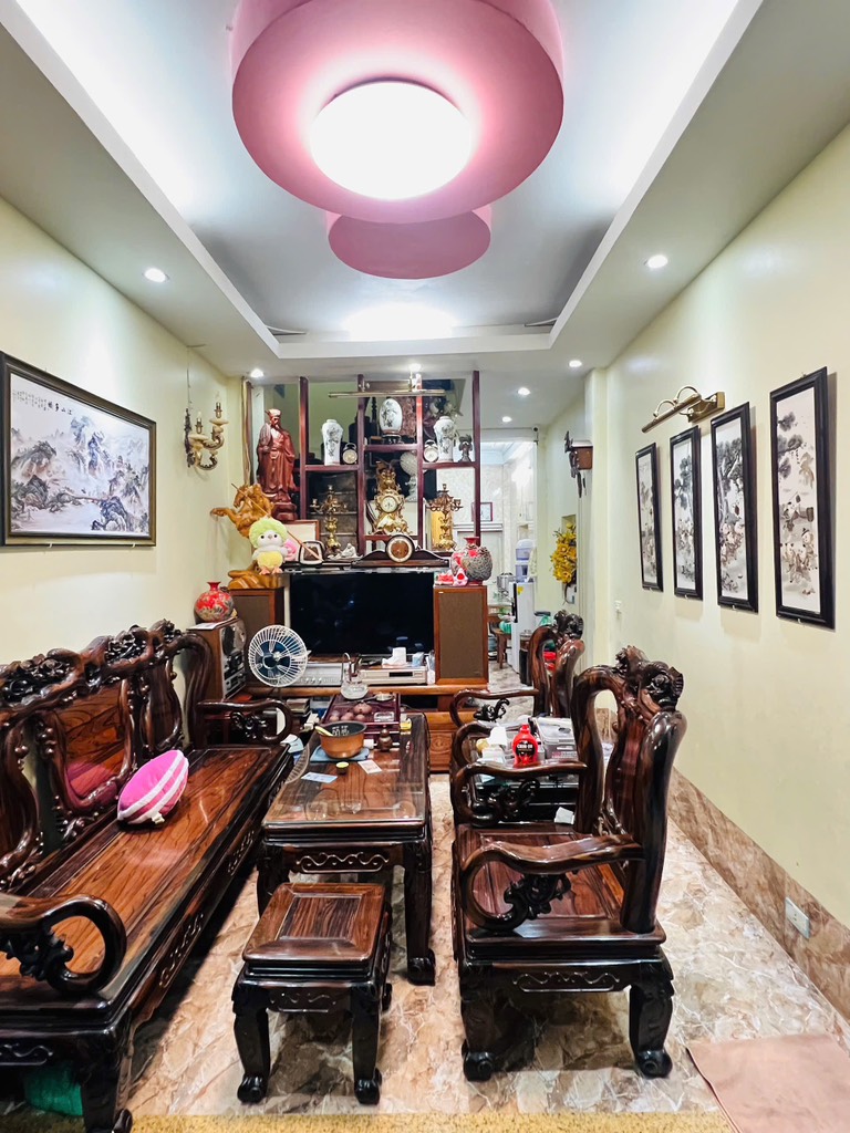 Bán nhà Nguyễn Trãi - diện tích 33m2 4 tầng - Nhà dân xây chắc chắn - giá 8,5 tỷ