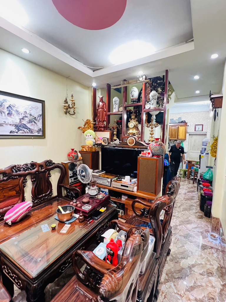 Bán nhà Nguyễn Trãi - diện tích 33m2 4 tầng - Nhà dân xây chắc chắn - giá 8,5 tỷ