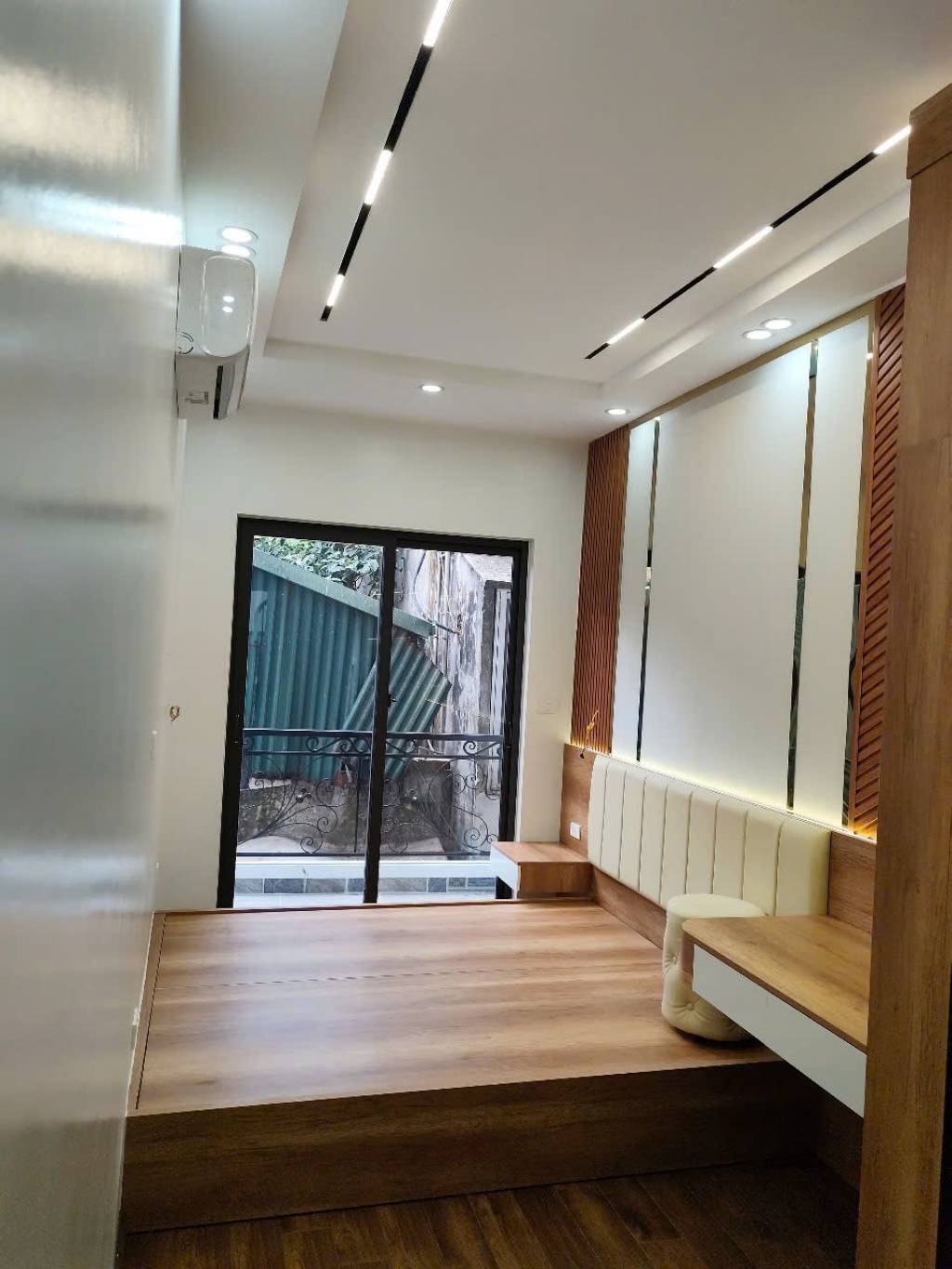 Bán nhà Đại La - Bạch Mai - Trường Chinh - 25m2 4 tầng - gần phố, tiện ích bạt ngàn - giá 5,38 tỷ