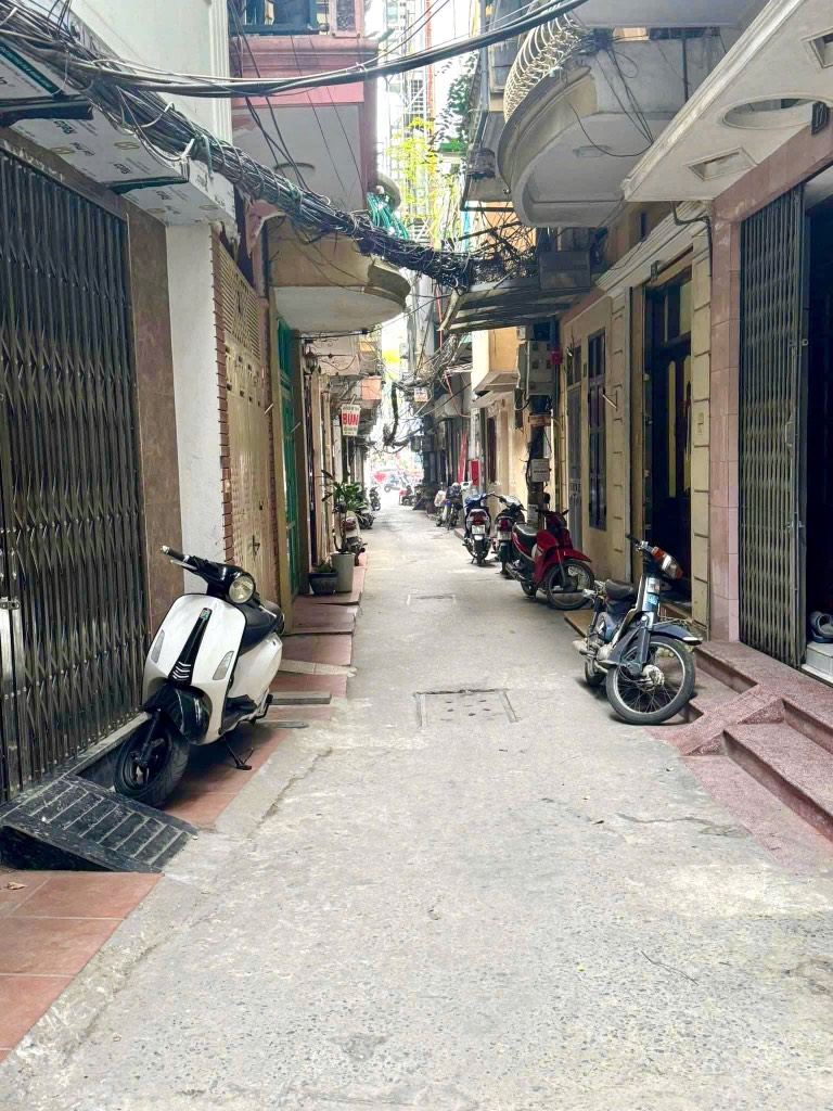 Bán nhà Xã Đàn - Kim Liên - Nguyễn Lương Bằng - 5 tầng - giá 3 tỷ