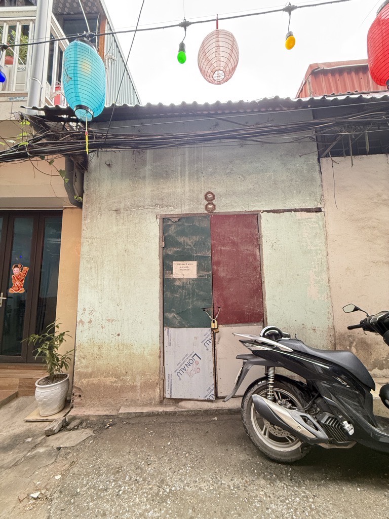 Bán nhà Bạch Đằng - diện tích 31m2 1 tầng - Ô TÔ ĐỖ CỬA - giá 1,8 tỷ