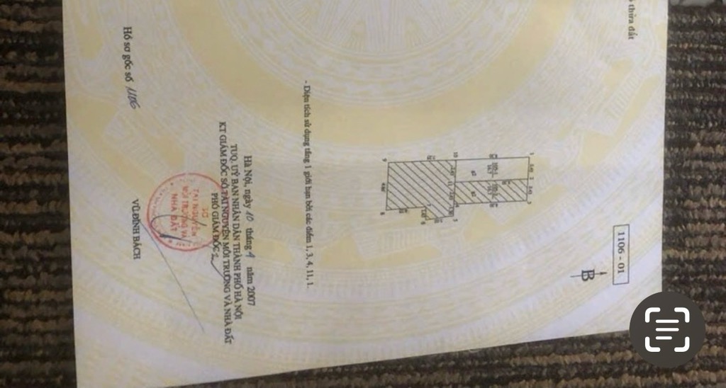 Bán nhà Lê Văn Hưu - diện tích 17m2 1 tầng - Mặt phố hiếm nhà bán - giá 13,5 tỷ