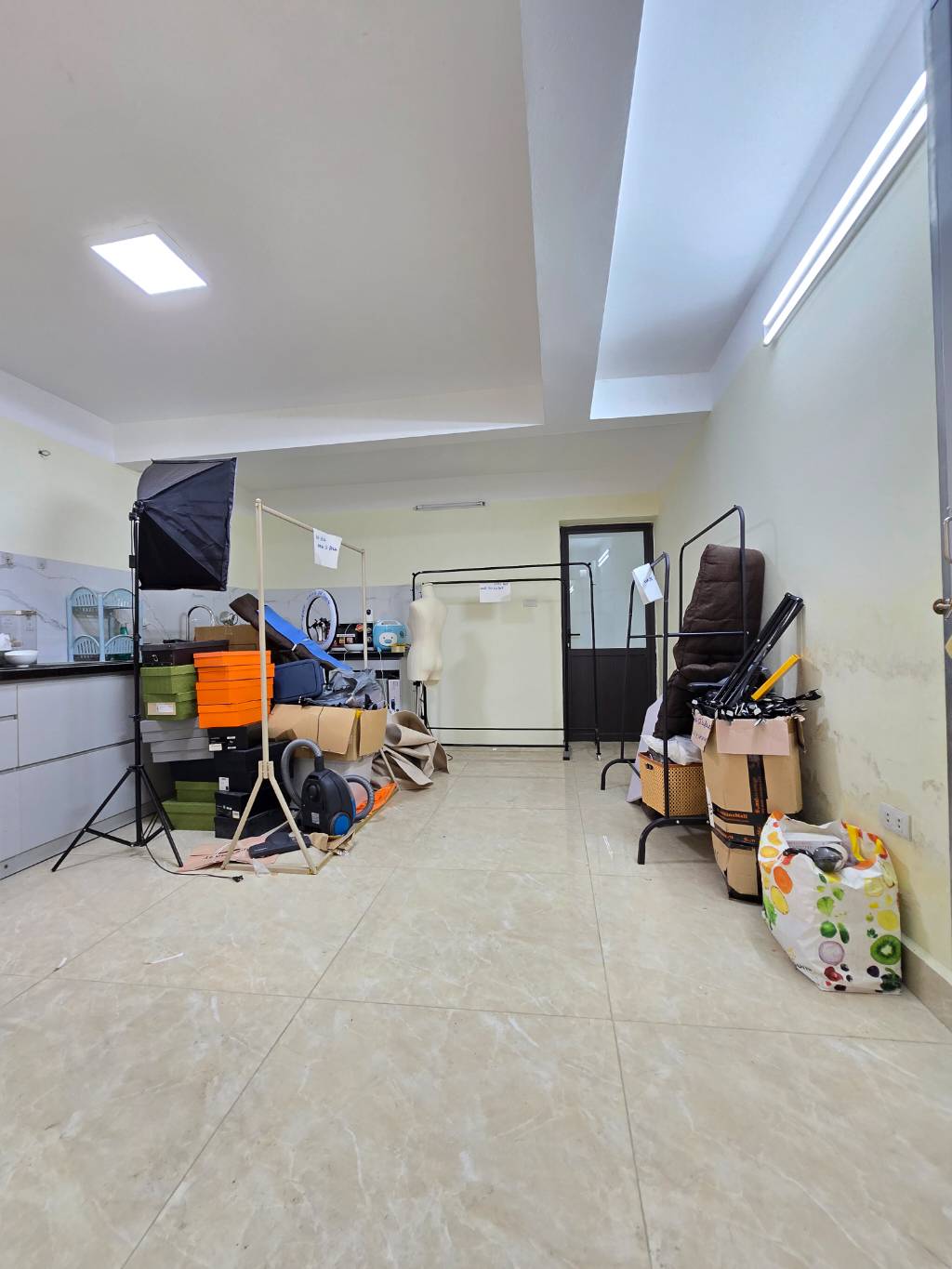 Bán nhà Hồ Đắc Di - diện tích 96.2m2 4 tầng - Ô TÔ VÀO NHÀ - giá 23,2 tỷ