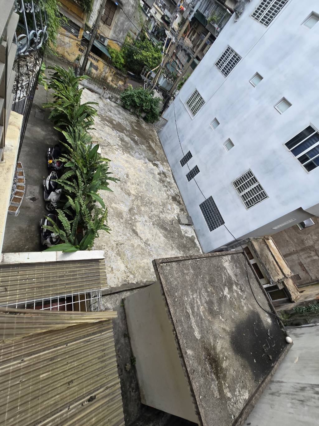 Bán nhà Hồ Đắc Di - diện tích 96.2m2 4 tầng - Ô TÔ VÀO NHÀ - giá 23,2 tỷ