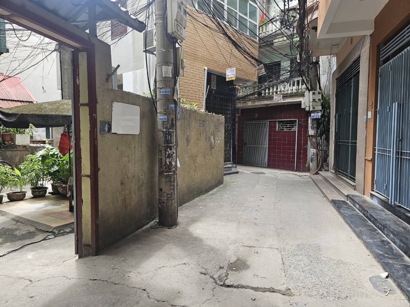 Bán nhà Lê Quý Đôn - diện tích 25m2 2 tầng - Sổ đỏ chính chủ - giá 2,45 tỷ