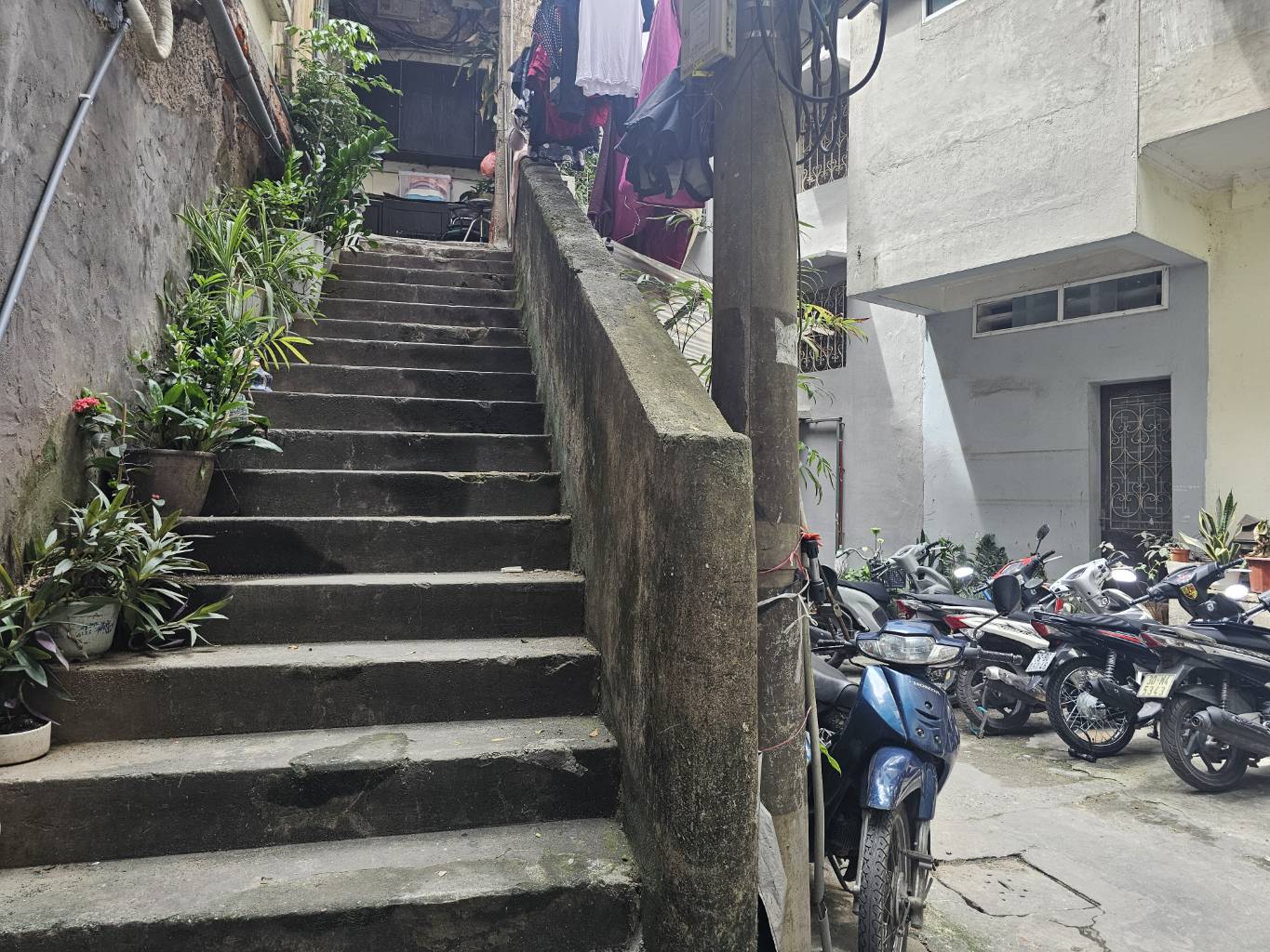 Bán nhà Lê Quý Đôn - diện tích 25m2 2 tầng - Sổ đỏ chính chủ - giá 2,45 tỷ