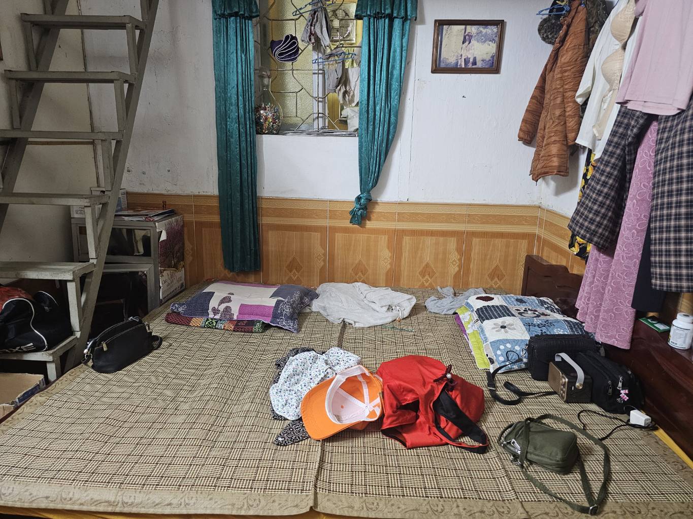 Bán nhà Lê Quý Đôn - diện tích 25m2 2 tầng - Sổ đỏ chính chủ - giá 2,45 tỷ