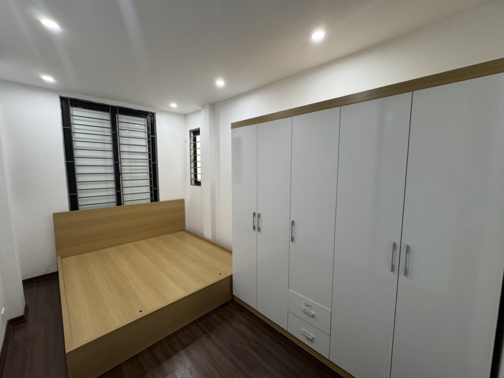 Bán nhà Trần Khát Chân - Lò Đúc - Phố Huế - Bạch Mai - 33.5m2 5 tầng - Nhỉnh 6 tỷ, 20m ô tô đỗ