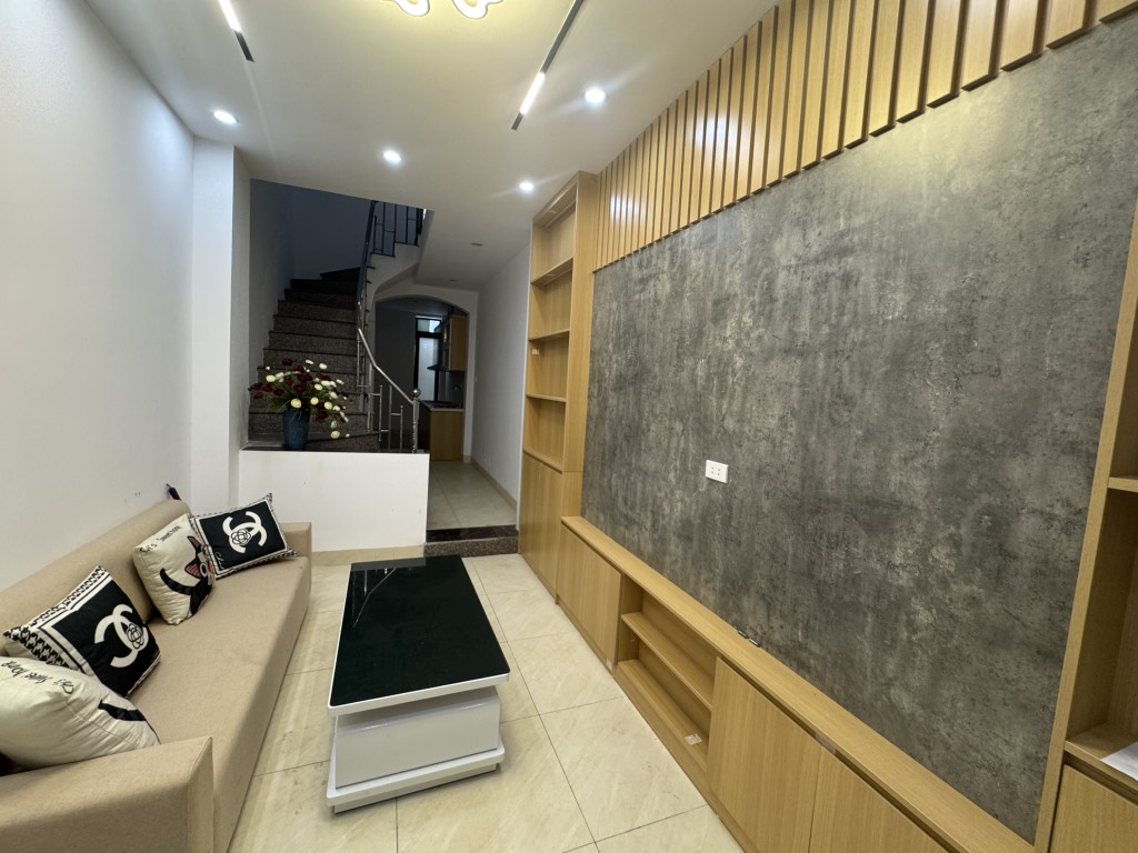 Bán nhà Trần Khát Chân - Lò Đúc - Phố Huế - Bạch Mai - 33.5m2 5 tầng - Nhỉnh 6 tỷ, 20m ô tô đỗ