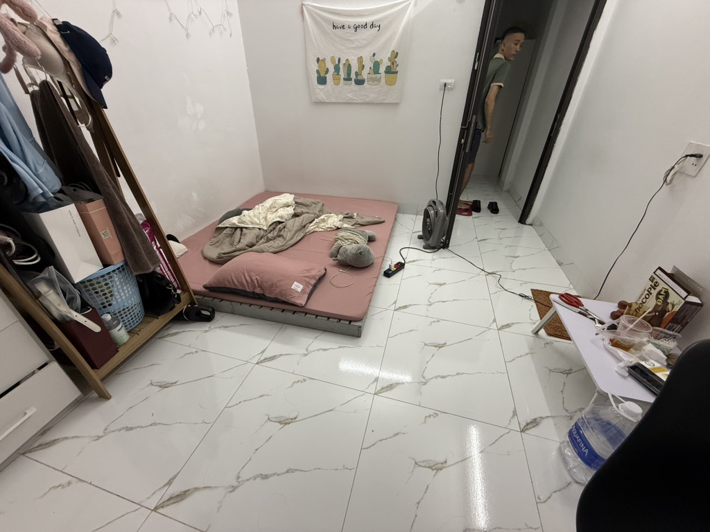 Bán nhà Định Công - diện tích 36m2 4 tầng - nhà mặt ngõ chợ, giá 4,5 tỷ