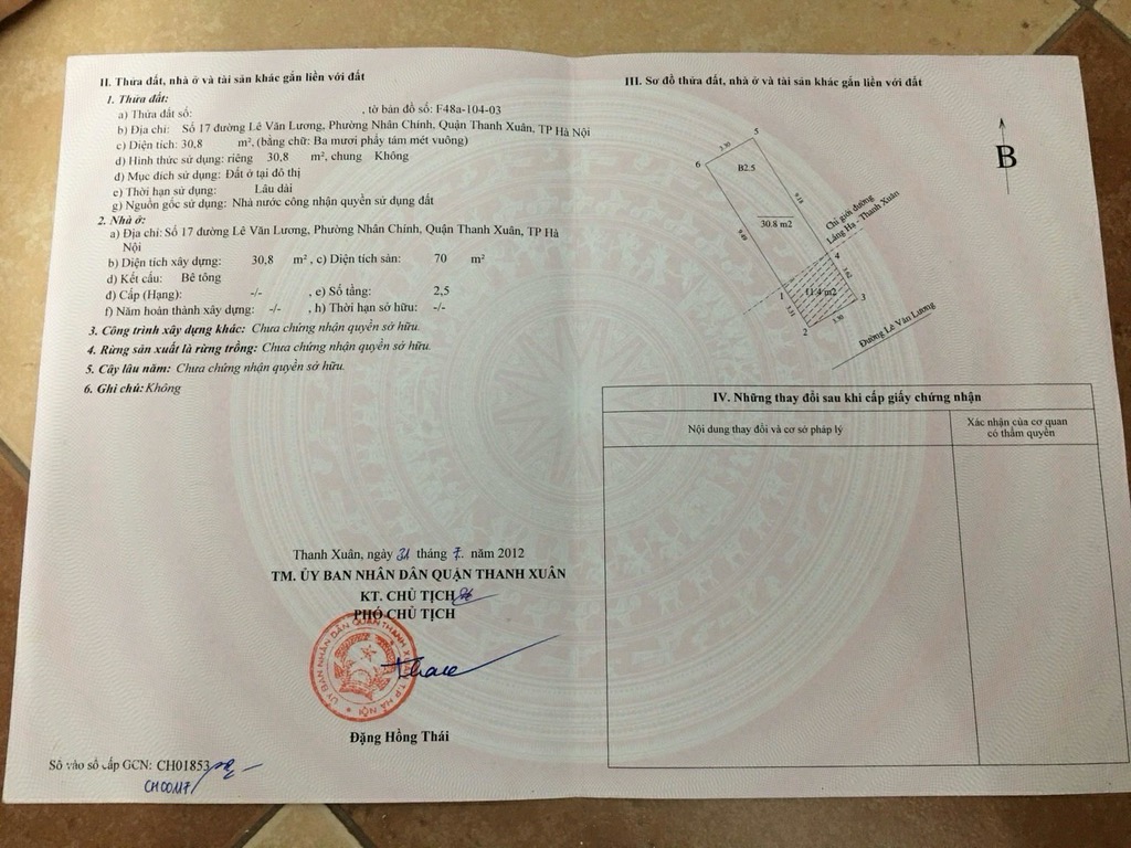 Bán nhà Lê Văn Lương - diện tích 42m2 2 tầng - Mặt phố VIP hiếm nhà bán - giá 18,5 tỷ