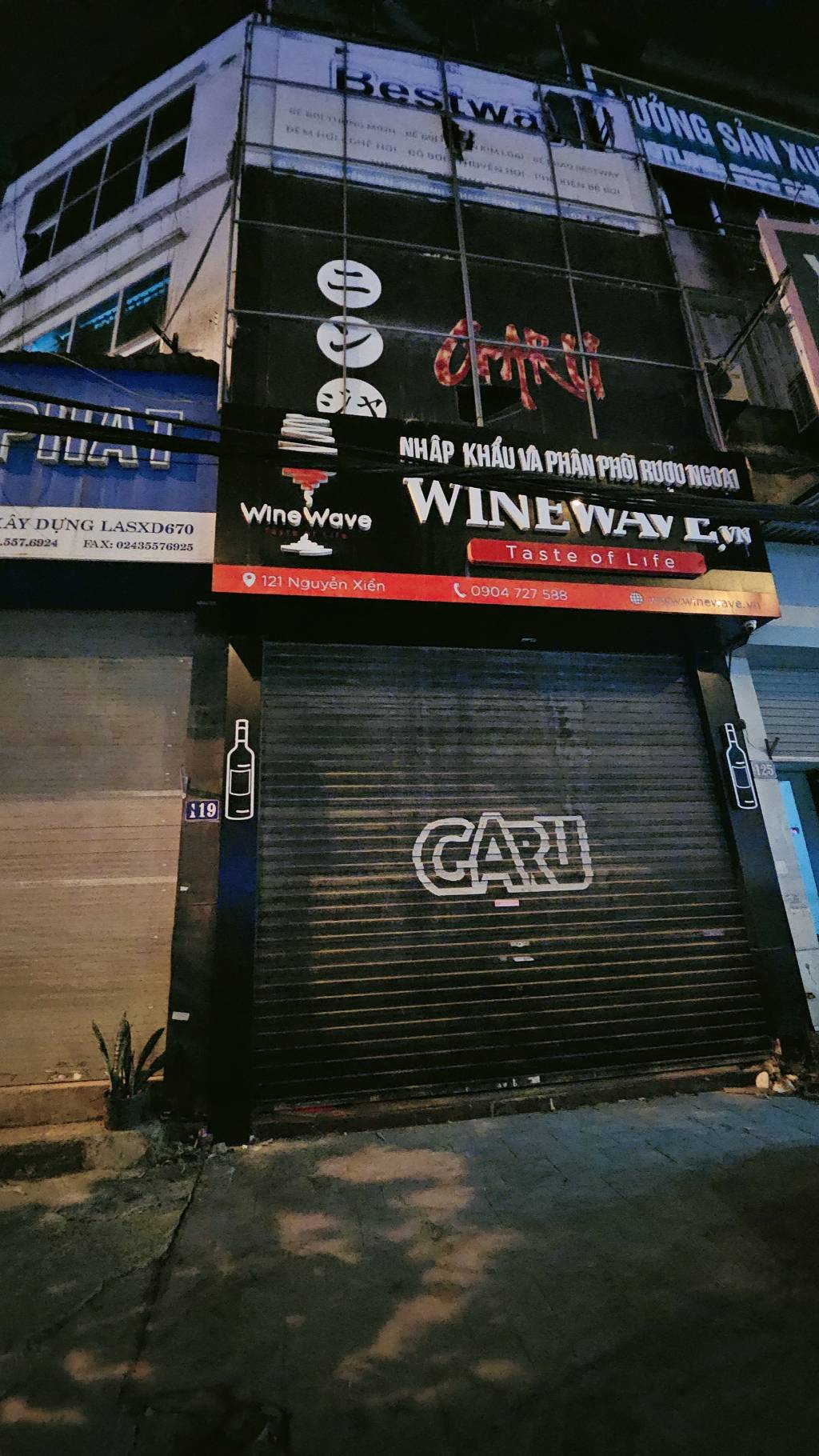 Bán nhà Nguyễn Xiển - diện tích 60.7m2 3 tầng - Mặt phố kinh doanh sầm uất - giá 11 tỷ