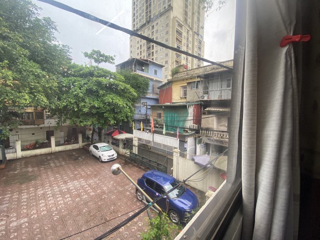 Bán nhà Nguyễn Trãi - diện tích 32.2m2 3 tầng - ô tô đỗ cửa - giá 7,4 tỷ