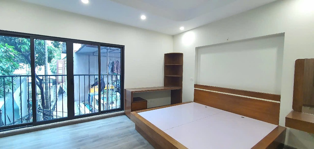 Bán nhà Quan Nhân - 31m2 5 tầng - lô góc 2 thoáng - ngõ 3 gác tránh - giá 7,35 tỷ