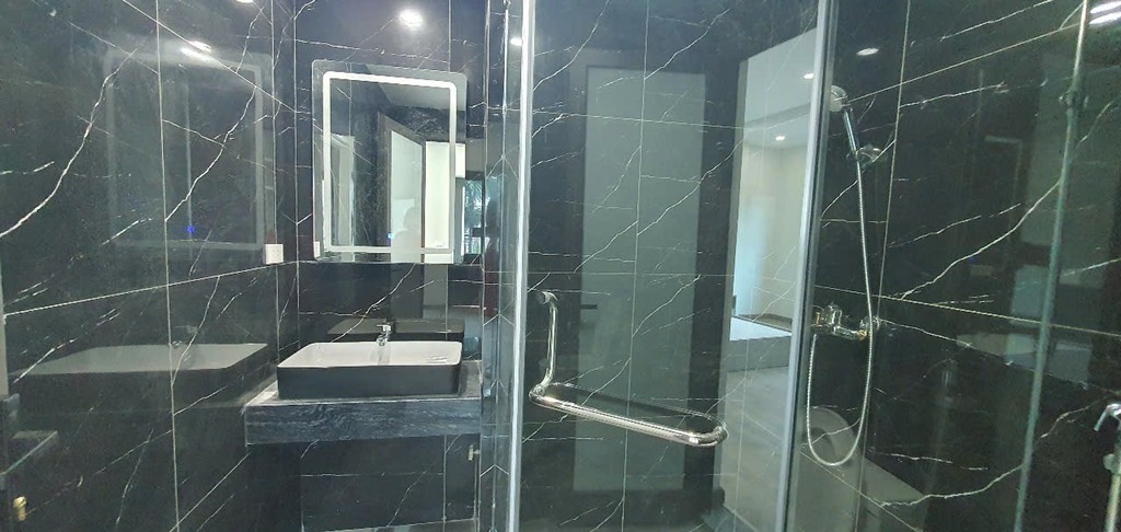 Bán nhà Quan Nhân - 31m2 5 tầng - lô góc 2 thoáng - ngõ 3 gác tránh - giá 7,35 tỷ
