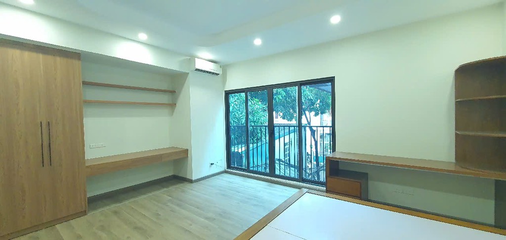 Bán nhà Quan Nhân - 31m2 5 tầng - lô góc 2 thoáng - ngõ 3 gác tránh - giá 7,35 tỷ