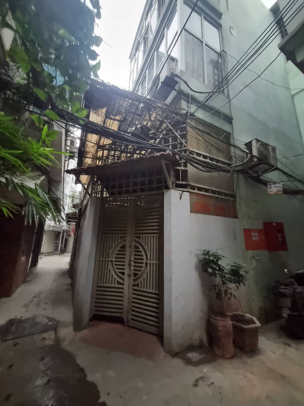 Bán nhà Đê Trần Khát Chân - diện tích 59m2 3 tầng - LÔ GÓC - giá 14,2 tỷ