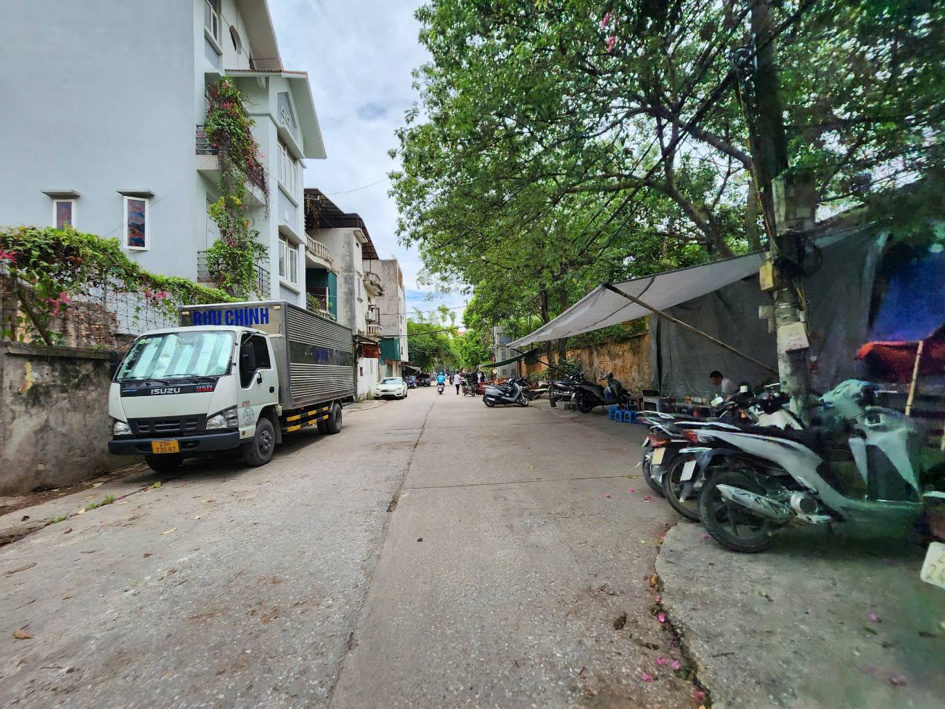 Bán nhà Vĩnh Tuy - diện tích 31.4m2 1 tầng - Mặt tiền 6.1m - giá 2 tỷ