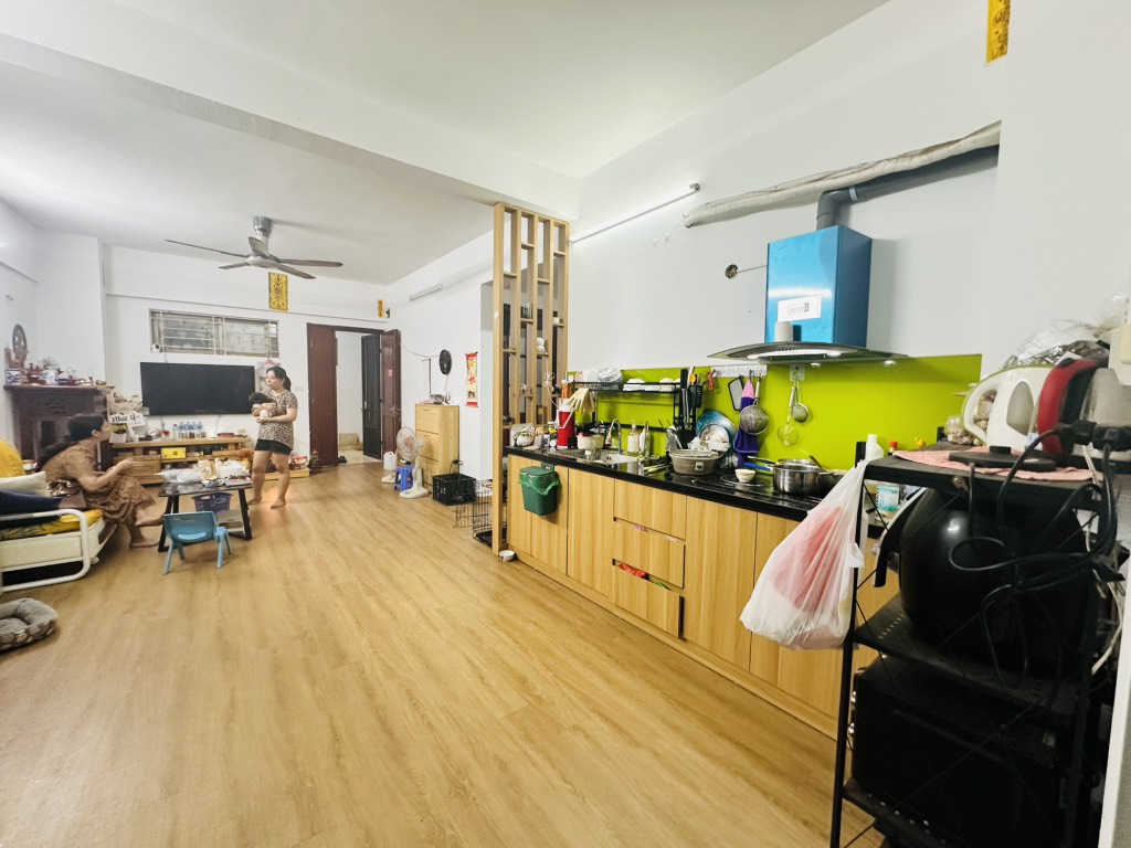 Bán chung cư H2 Việt Hưng 75m2, 2PN ban công view thoáng, Giá 3.56 tỷ