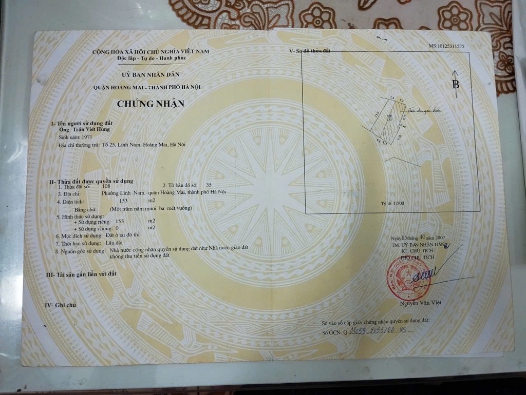 Bán nhà Thuý Lĩnh - diện tích 64m2 3 tầng - ô tô qua nhà - giá 8,75 tỷ