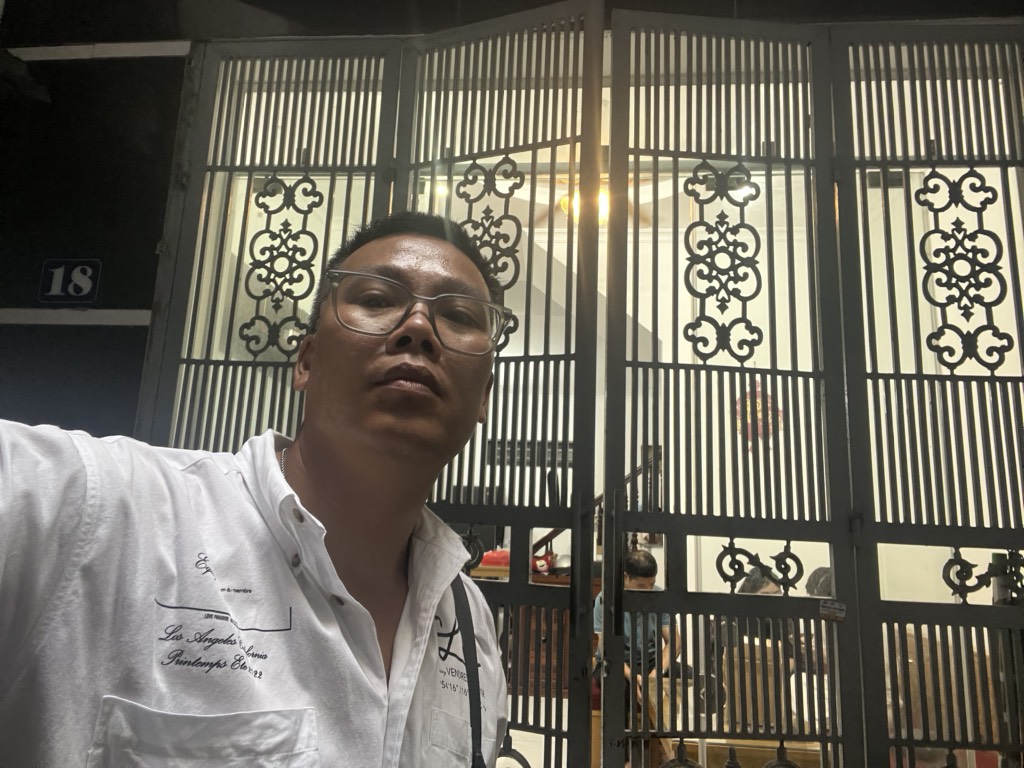 Bán nhà Tân Mai - diện tích 39m2 4 tầng - Nhà còn mới, nội thất đẹp - giá 8,2 tỷ