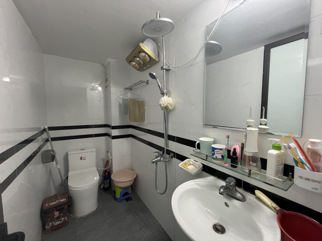 Bán nhà Tân Mai - diện tích 39m2 4 tầng - Nhà còn mới, nội thất đẹp - giá 8,2 tỷ