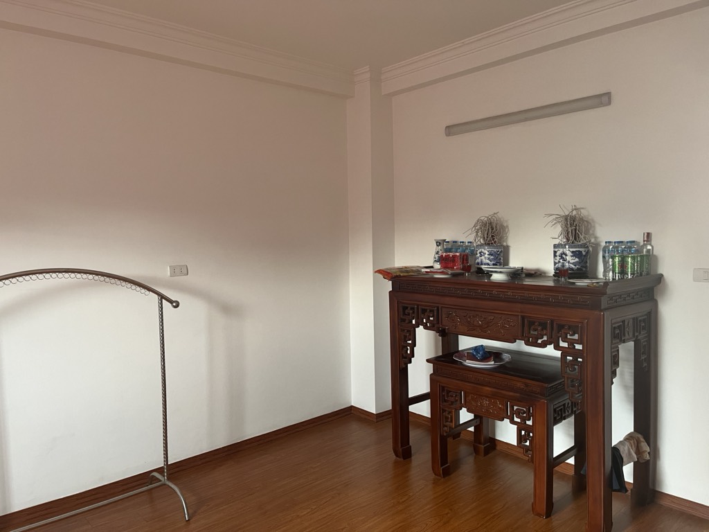 Bán nhà Tân Mai - diện tích 39m2 4 tầng - Nhà còn mới, nội thất đẹp - giá 8,2 tỷ