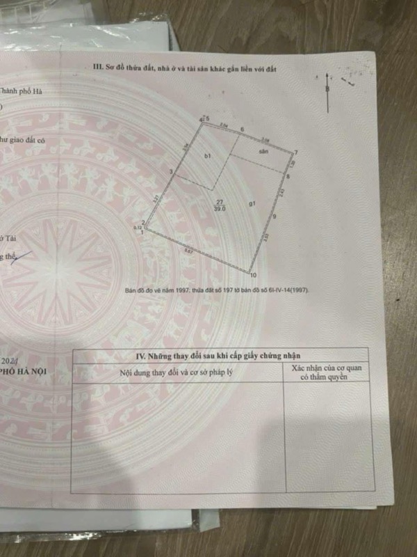Bán nhà Đê Trần Khát Chân - diện tích 39m2 3 tầng - Nhà cách phố tầm chục mét - giá 9,3 tỷ