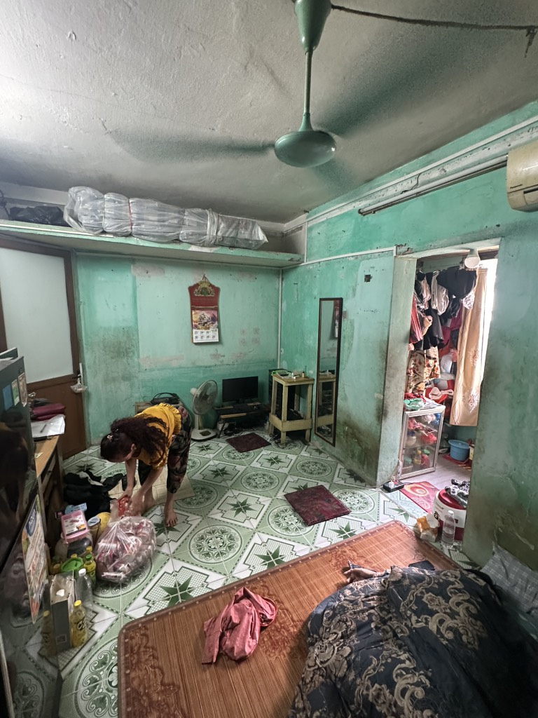 Bán nhà Kim Ngưu - diện tích 80m2 1 tầng - ô tô đỗ chân cầu thang - giá 3,4 tỷ