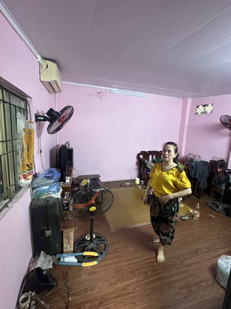 Bán nhà Kim Ngưu - diện tích 80m2 1 tầng - ô tô đỗ chân cầu thang - giá 3,4 tỷ