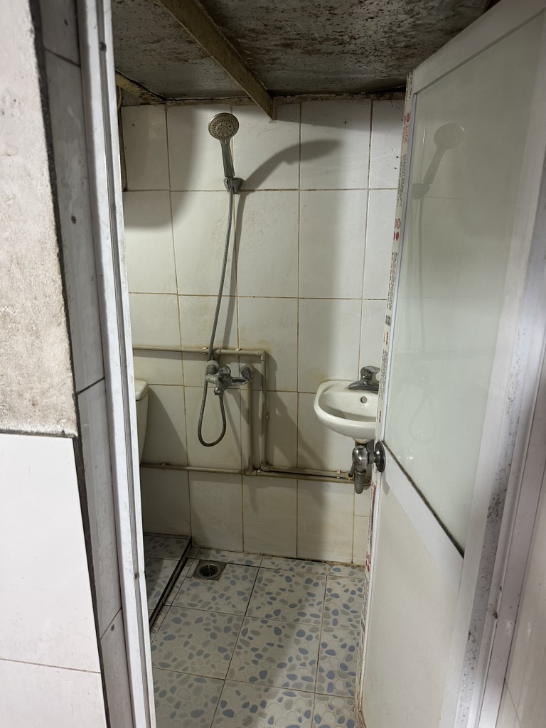 Bán nhà Kim Ngưu - diện tích 80m2 1 tầng - ô tô đỗ chân cầu thang - giá 3,4 tỷ