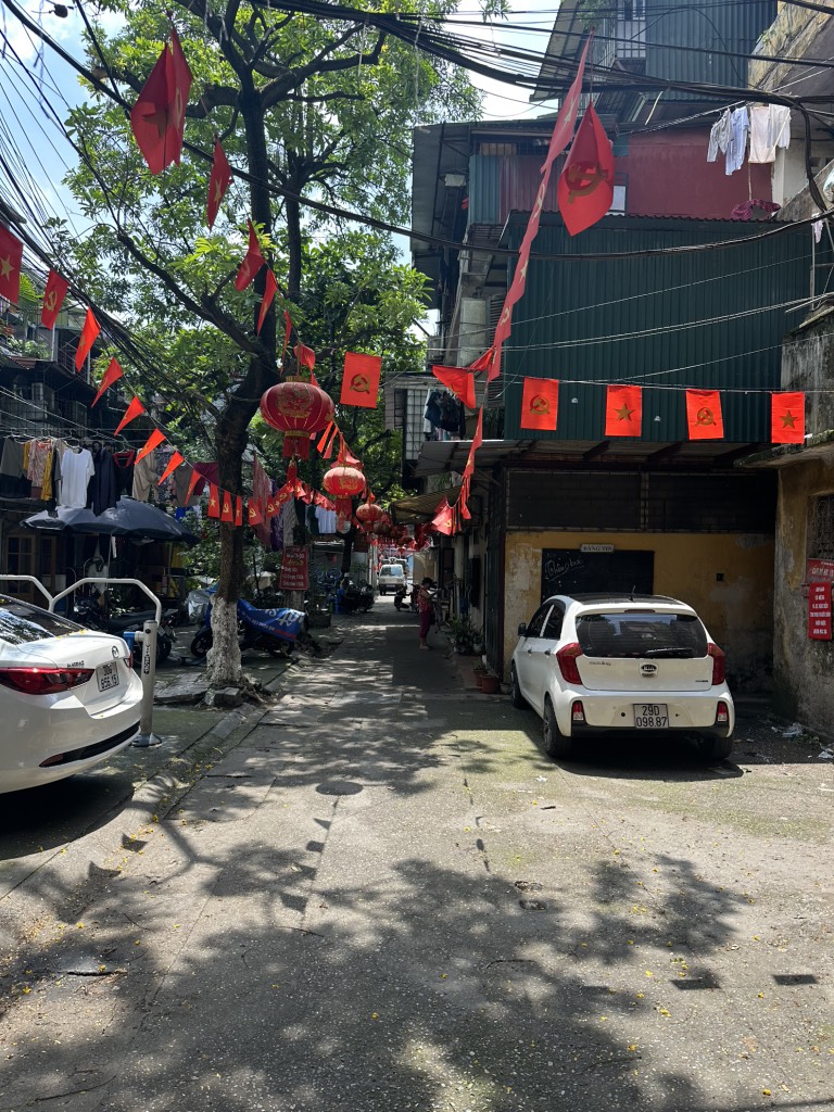 Bán nhà Kim Ngưu - diện tích 80m2 1 tầng - ô tô đỗ chân cầu thang - giá 3,4 tỷ